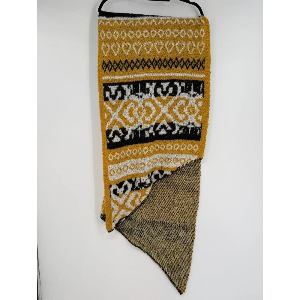NWT Free People Cottage Fairisle Blanket Scarf Size All Mustard Black White Knit